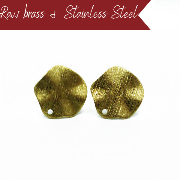 Raw brass and stainless steel 15mm scratched circle stud (x10)